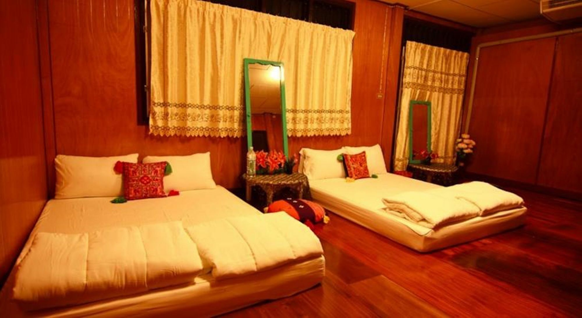 Chezmoi Handicraft And Homestay Chiang Rai Buitenkant foto